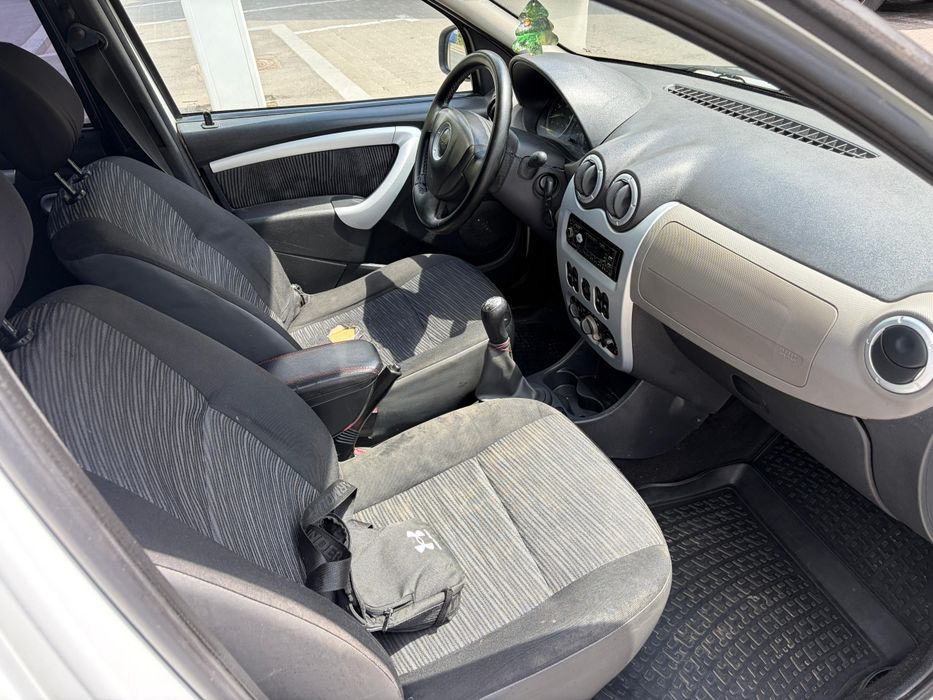 Dacia Logan 1.5 dCI 2012