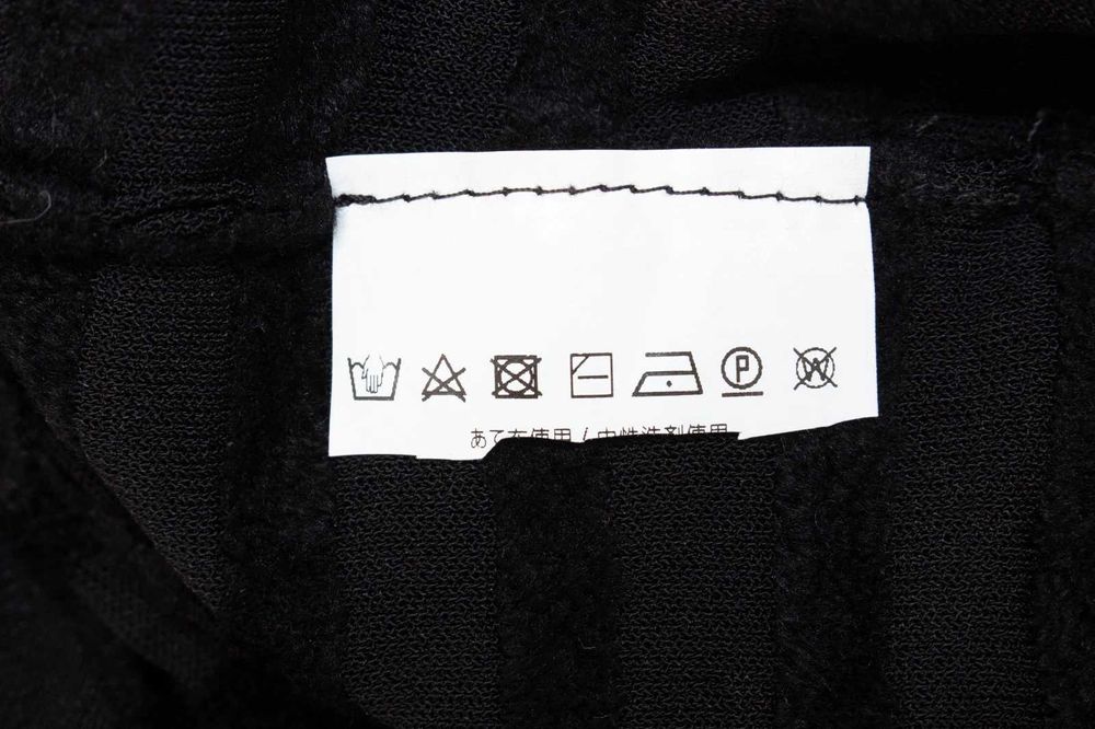 Max Mara дамски пуловер плюшен полупрозрачен черен райе S