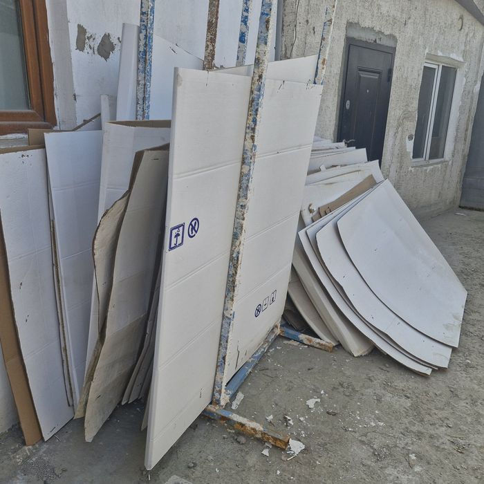 Макулатура, коробки бесплатно