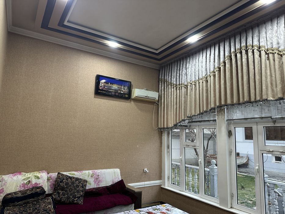 Zangiota Eshonguzar Nurafshon maxallada uy sotiladi