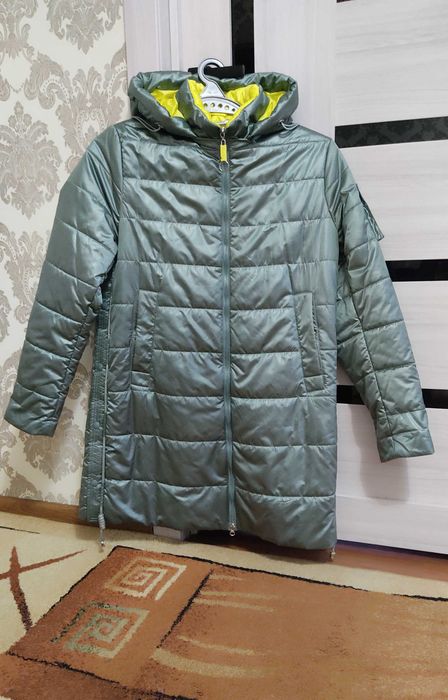 Женская куртка новая