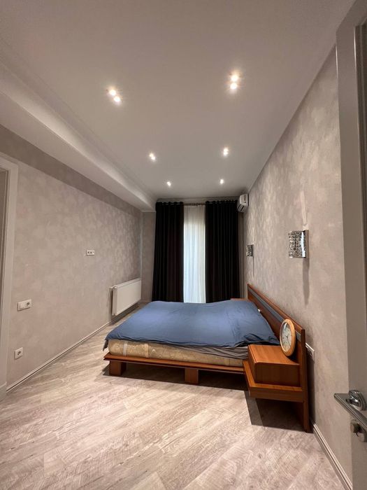 Срочно аренда 2 хкомн на жк Казахстан