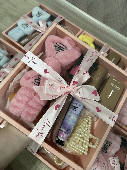 Подарочные боксы