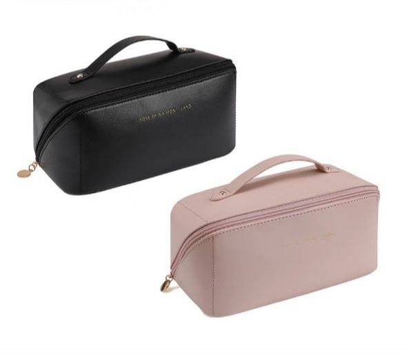 Ayollar Kosmetik sumkasi