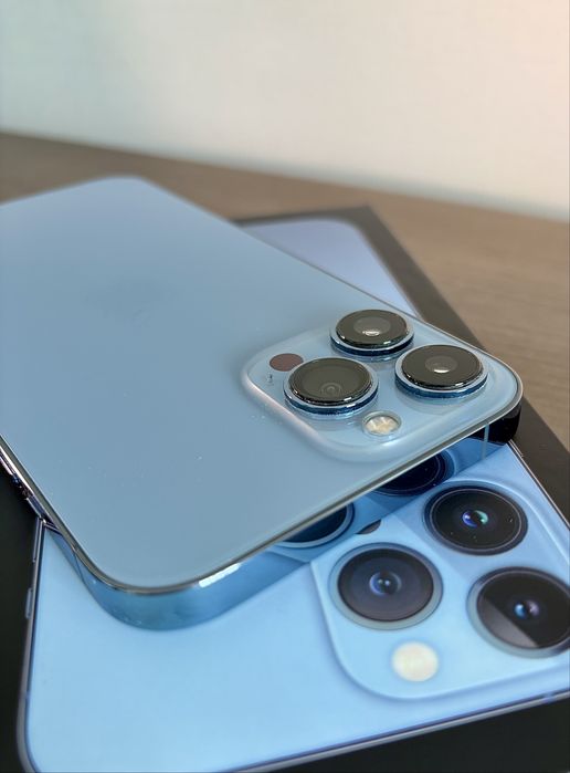 Продам iphone 13 ProMax 256gb