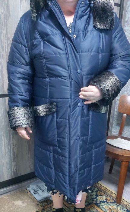 Продам женское зимние пальто