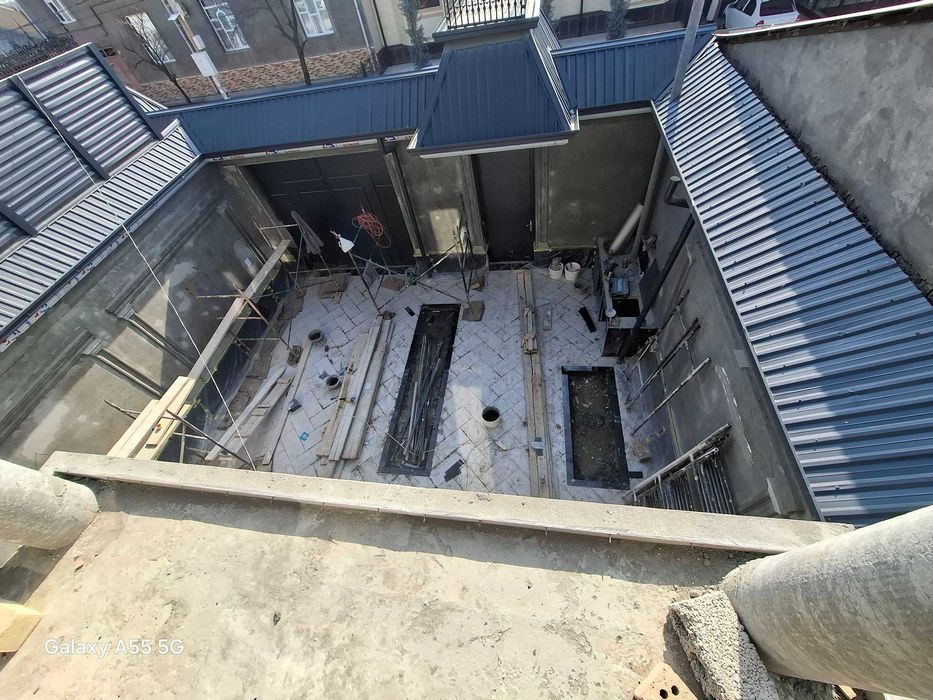 Продаётся трёхуровневая коробка в Мирзо-Улугбекском районе