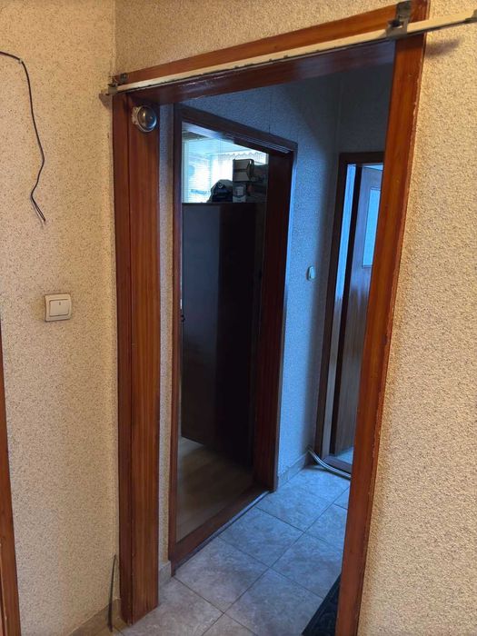 Продава се Двустаен апартамент в Карнобат - 64 кв.м за 704 €/кв.м - Снимка #16