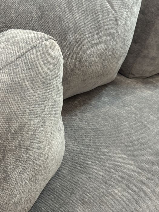 Продается новый диван