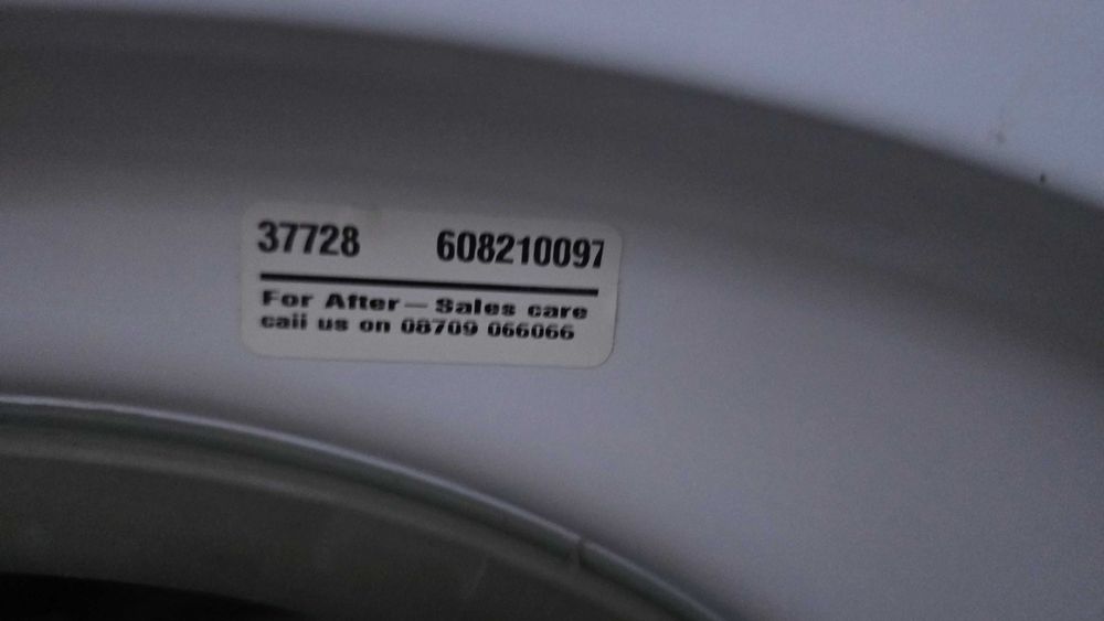 Продавам пералня със сушилня Hotpoint Модел AMXXF149