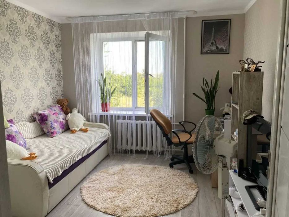 Дава се под наем Едностаен апартамент в София, Зона Б-18 - 50 кв.м за 382.5 € - Снимка #1