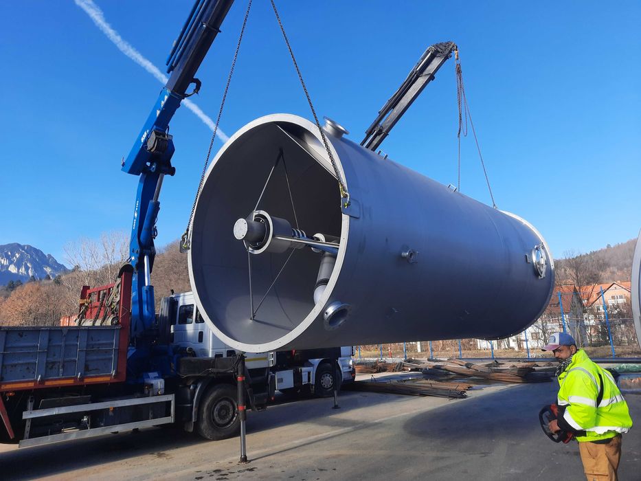 Inchiriez macara si automacara Brasov