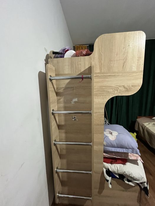 Кровать двухярустная