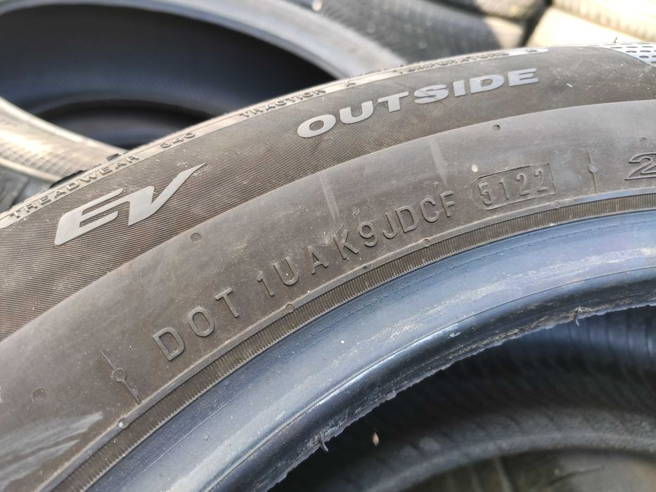 2бр Летни гуми 225 55 18 - Nexen - DOT 2022