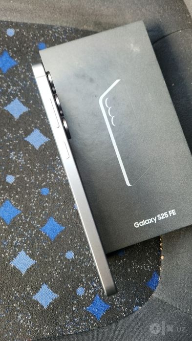 Samsung galaxy s25fe yangi