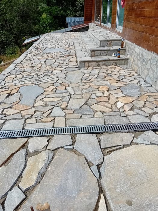 Lux Atemporal: Selecția Noastră de Piatră Naturală