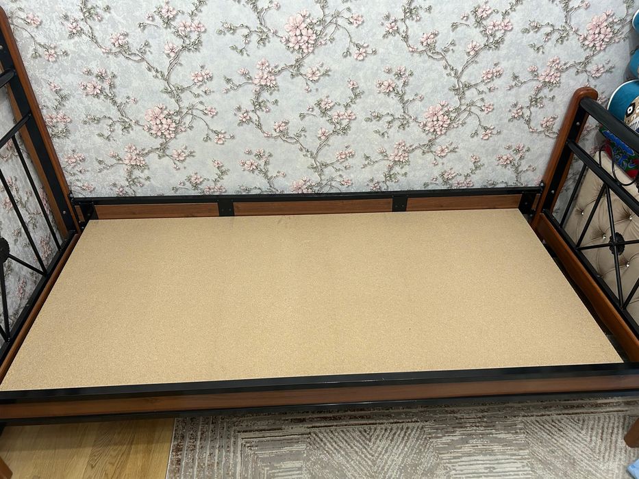 Кровать односпальный