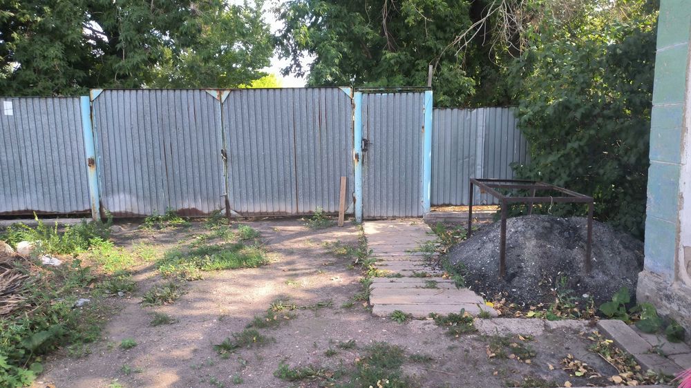 Продам дом в хорошем тихом районе