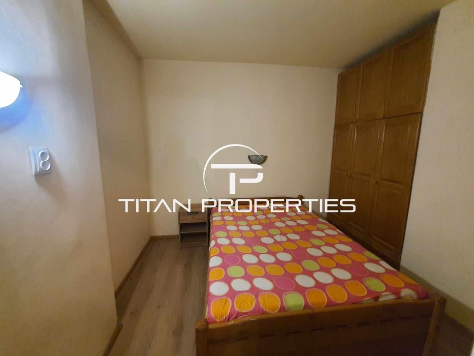 Дава се под наем Двустаен апартамент в Варна, Цветен квартал - 72 кв.м за 425 € - Снимка #4