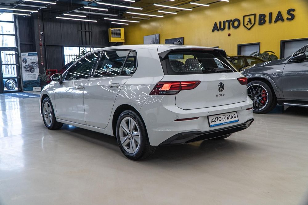 Volkswagen Golf Led/Cockpit/CarPlay/ACC/Ambientale/Tva/ Leasing - Rate FARA AVANS