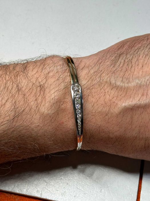 BRATARA AUR galben + alb 18K + 12 Diamante = 1.75CT -Model Bangle -21g