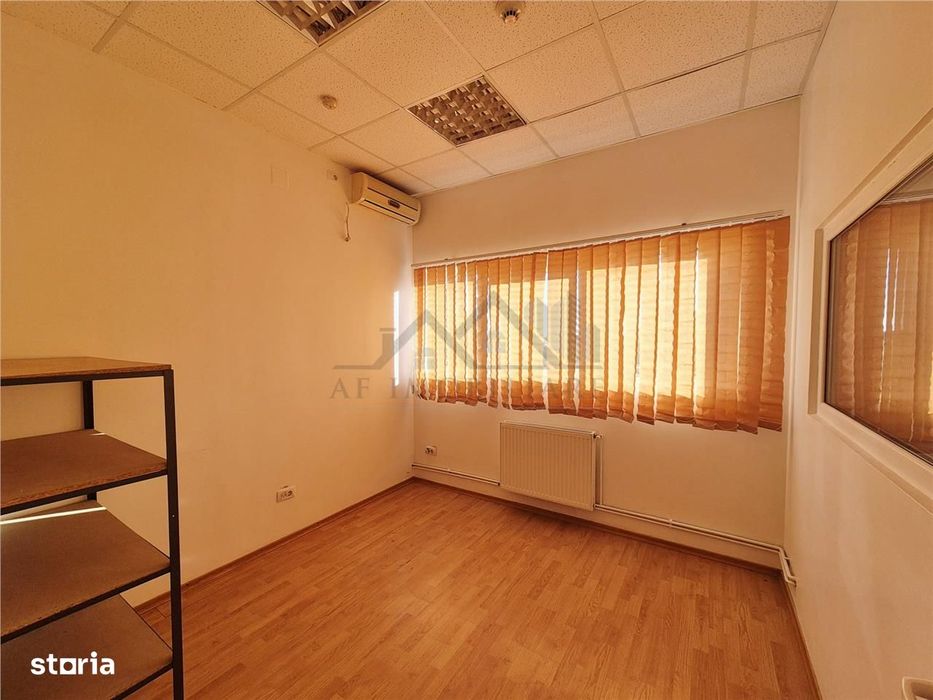 Spatiu comercial 200 mp