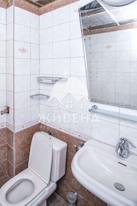 Продава се Къща в Варна, Морска градина - 486 кв.м за 3396 €/кв.м - Снимка #9