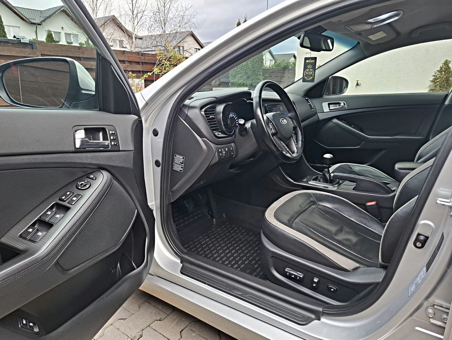 Kia Optima 1.7 CRDI 2013 cu 195000 km