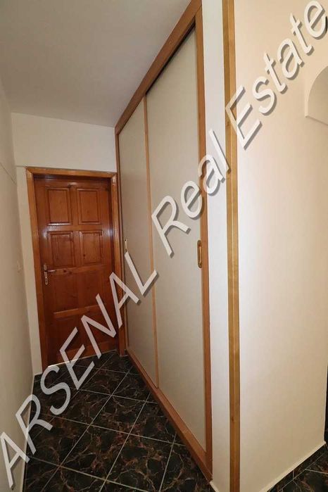 Дава се под наем Четиристаен апартамент в София, Гео Милев - 145 кв.м за 800 € - Снимка #9