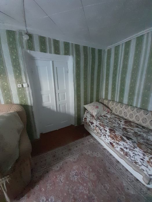 Продам полублагоустроены дом