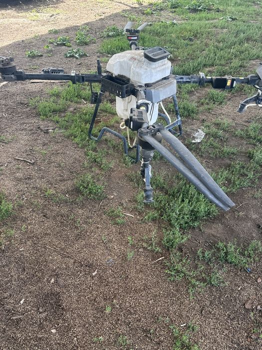 Продам агро дрон TopXGun700
