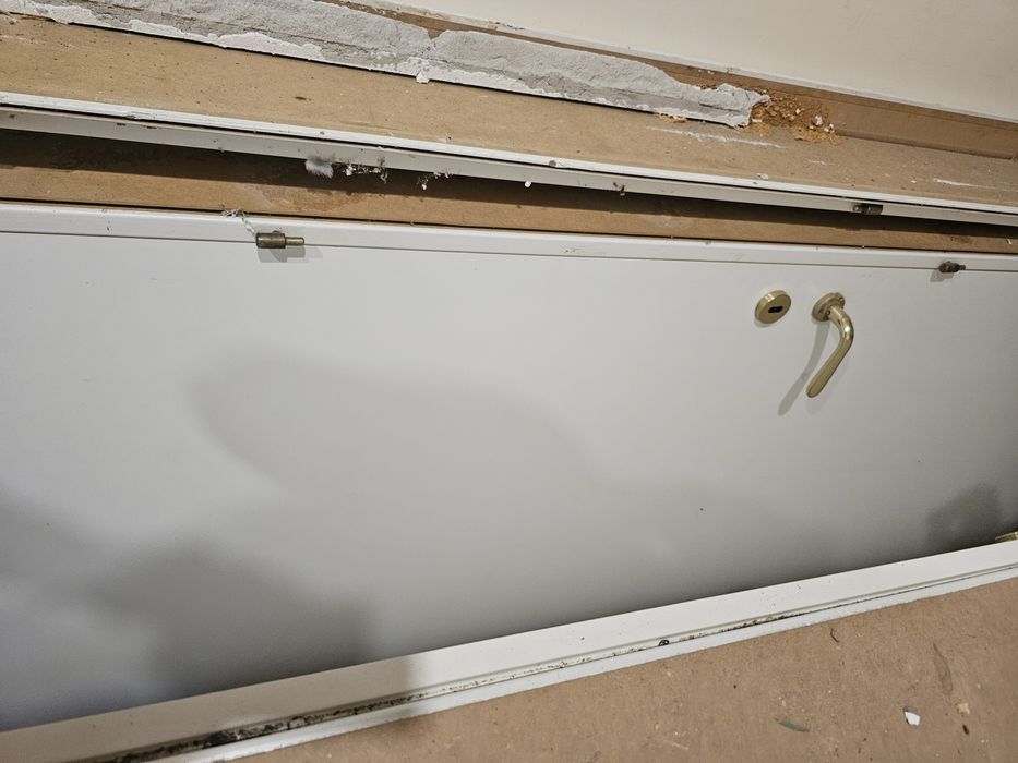 Cinci usi albe second hand, calitate superioara italiana