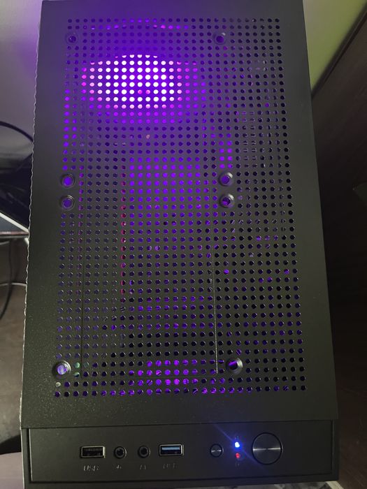 Мощен Геймарски компютър/RX 580 8gb/16ram/i5/HDD 500/SSD 240