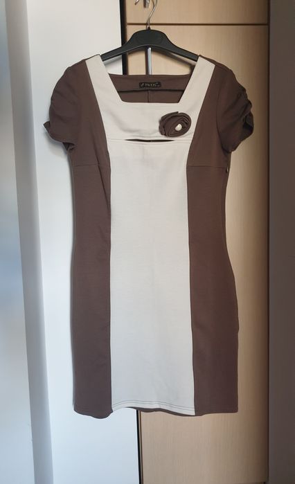 Rochie s/m elastica, stare f buna