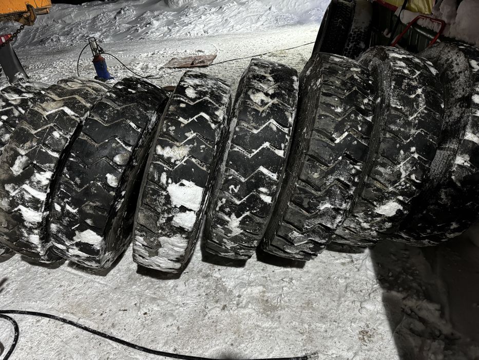 Продам грузовые б/у автошины