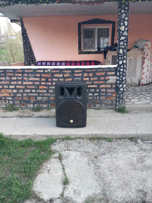 Boxa cu difuzor 18sound 15W700