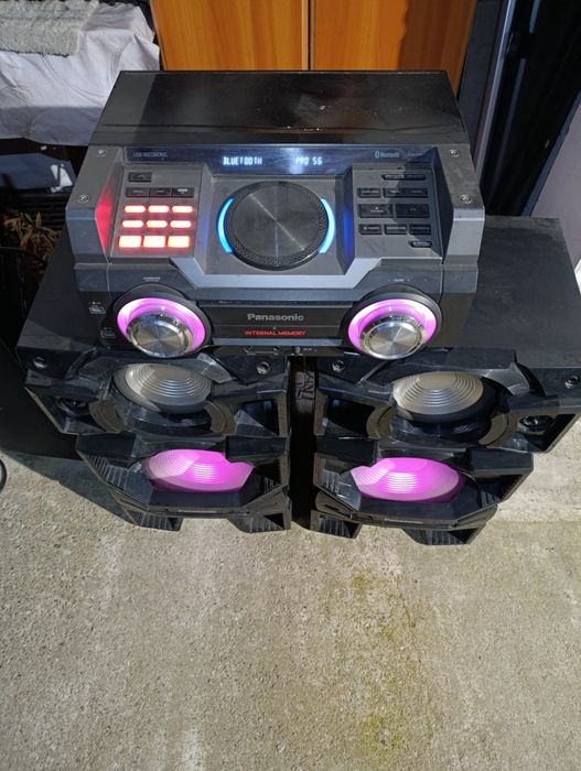 Panasonic SC MAX 4000, 2400 W, BASS puternic