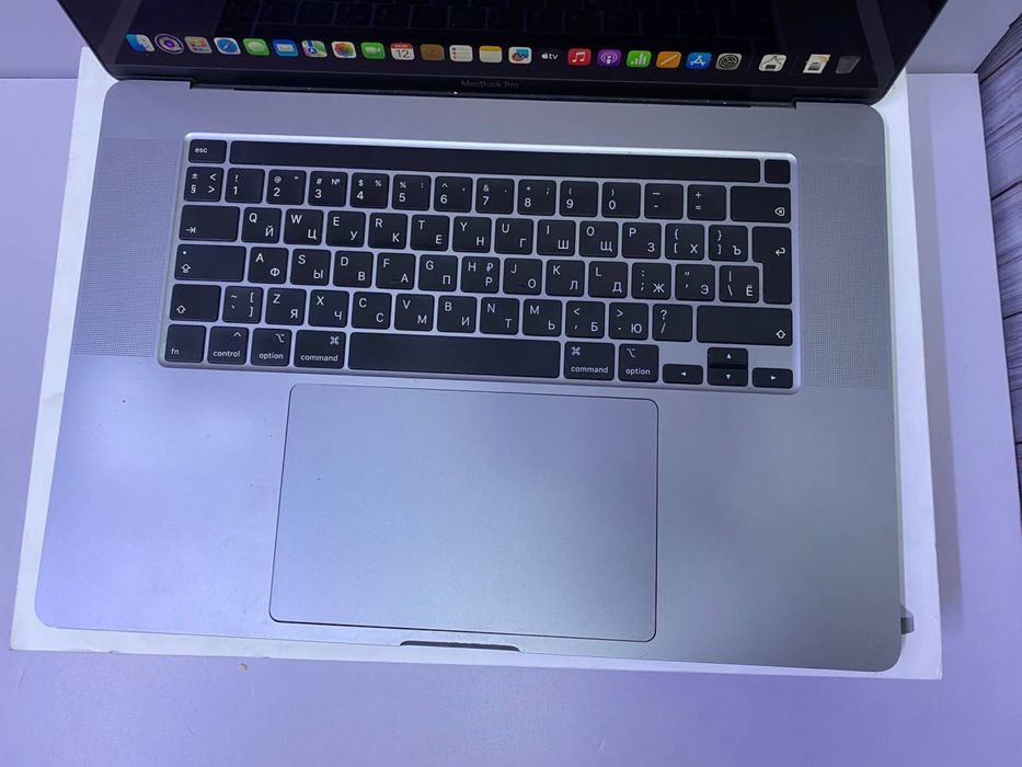 Macbook pro 2019 16 дюймов/ СТ 77115