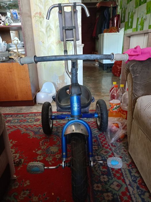 Велосипеды б/у три велосипеда.