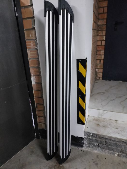 Продам пороги для автомобиля