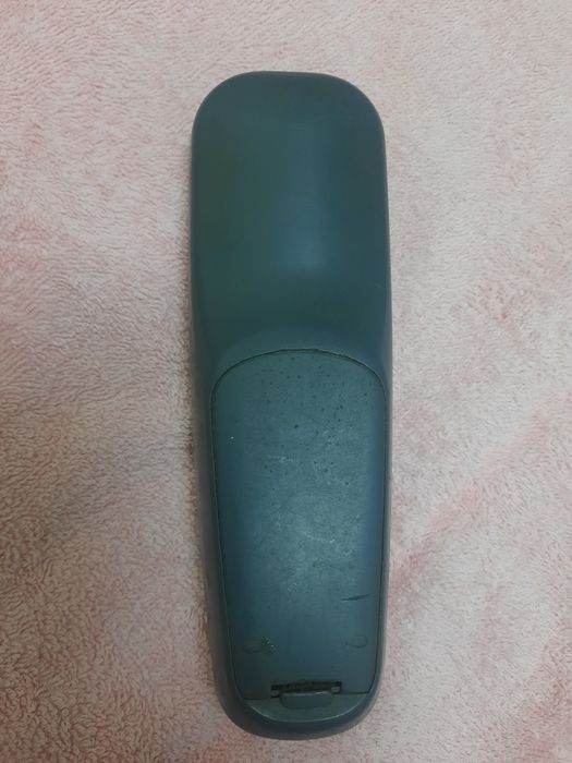 Televizor ploski analogovy