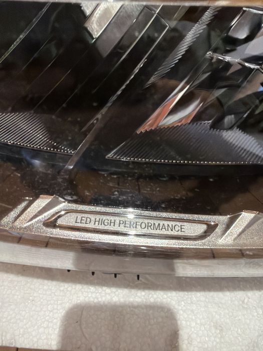 Фар за Mercedes GLC A254