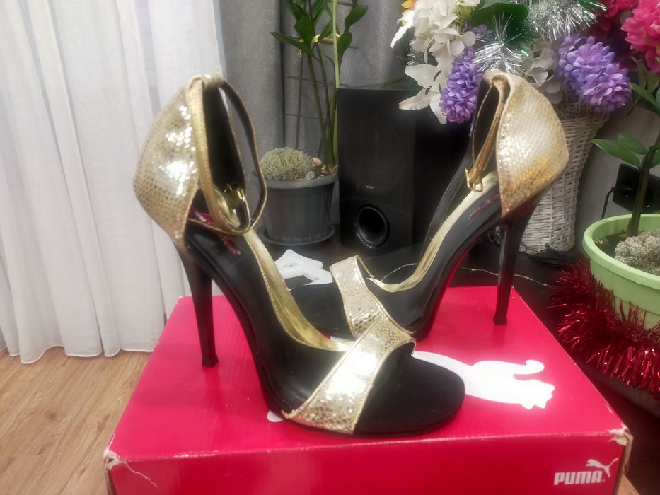 Туфли, балетки 42-43раз.