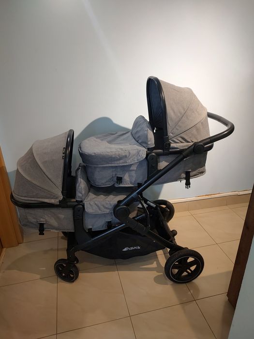 Количка за близнаци Hauck