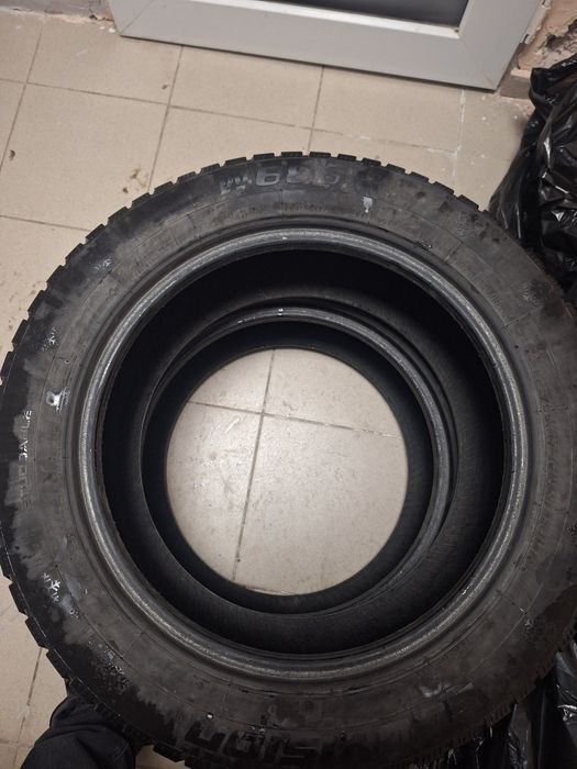 Продам шины на 17 2шт