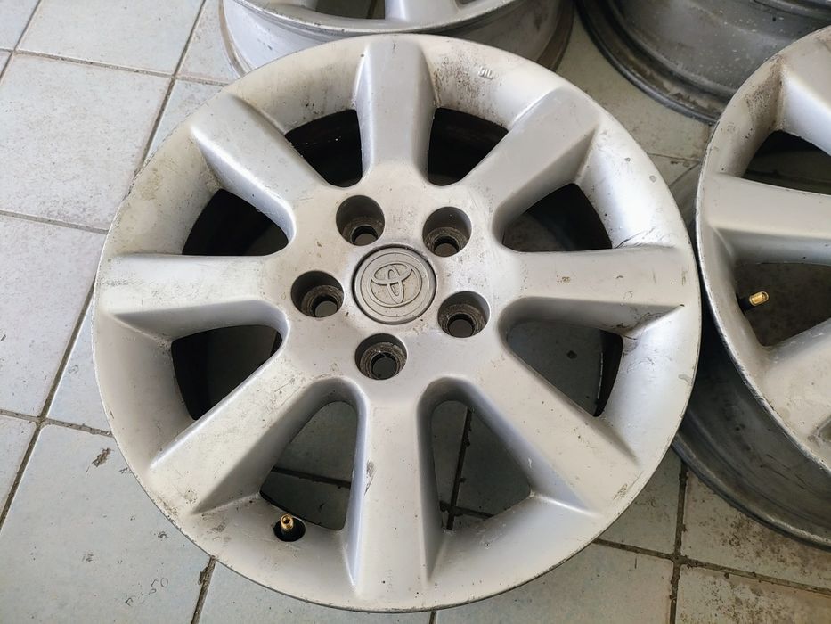 Оригинални джанти 16" Toyota Corolla verso