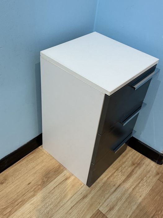 Тумбочка 10000 тенге