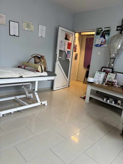 Едностаен апартамент-имот в Казанлък със статут на фризьорски салон