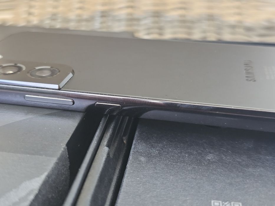 Samsung S22 5G 256 GB in stare perfecta