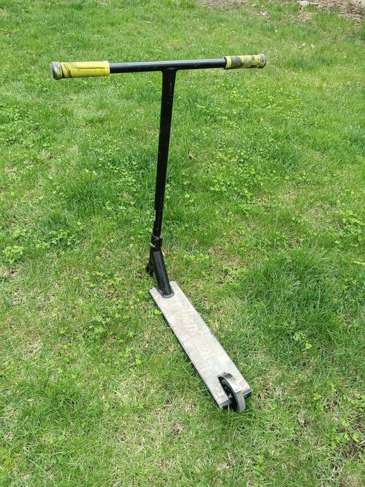 Трюковой самокат